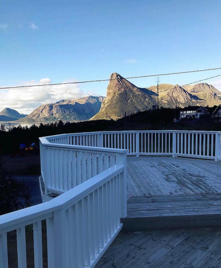 الشقق الفندقية Stonglandseidetفي  Senja Living المظهر الخارجي الصورة