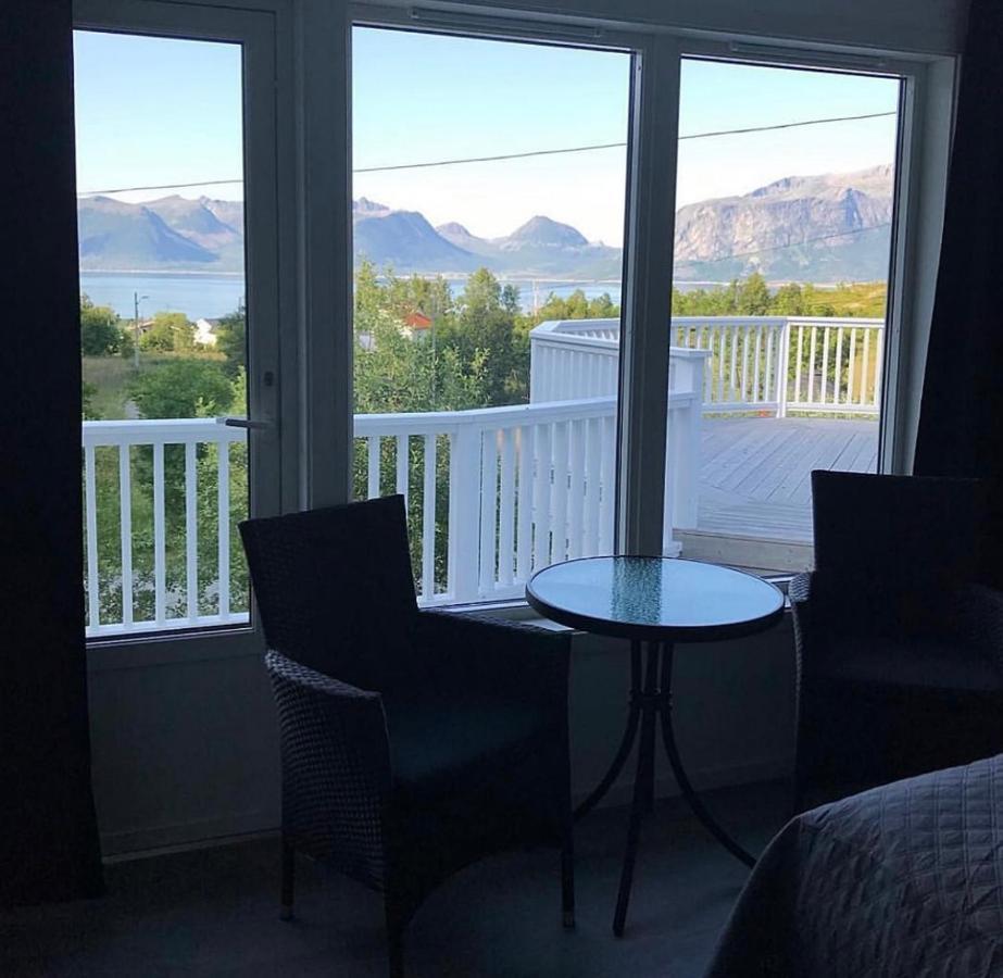 الشقق الفندقية Stonglandseidetفي  Senja Living المظهر الخارجي الصورة